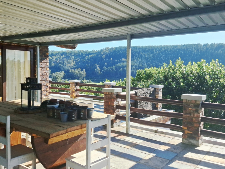 3 Bedroom Property for Sale in Meedingsride Western Cape
